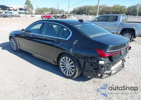 2022 BMW 740 I z USA, uszkodzony, nr VIN WBA7T2C07NCH74247